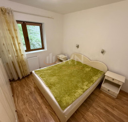 Apartament, 4 camere cu loc parcare exterior inclus Bucuresti/Piata Victoriei