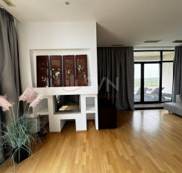 Apartament, 4 camere cu loc parcare exterior inclus Bucuresti/Baneasa