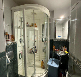 Apartament, 4 camere cu loc parcare exterior inclus Bucuresti/Aviatiei