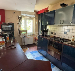 Apartament, 4 camere cu loc parcare exterior inclus Bucuresti/Aviatiei