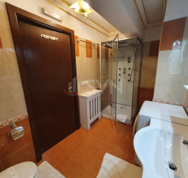 Apartament, 4 camere cu loc parcare exterior inclus Bucuresti/Baneasa