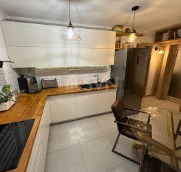 Apartament, 4 camere cu loc parcare exterior inclus Cluj/Manastur
