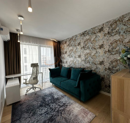 Apartament, 4 camere cu loc parcare exterior inclus Bucuresti/Aviatiei