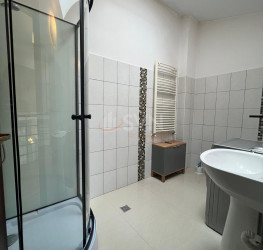Apartament, 4 camere cu loc parcare exterior inclus Bucuresti/Bucurestii Noi