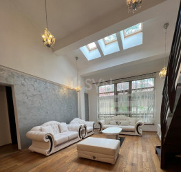 Apartament, 4 camere cu loc parcare exterior inclus Bucuresti/Bucurestii Noi