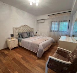 Apartament, 4 camere cu loc parcare exterior inclus Bucuresti/Bucurestii Noi