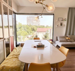 Apartament, 4 camere cu loc parcare exterior inclus Bucuresti/Pipera