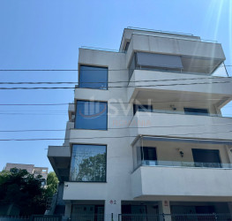Apartament, 4 camere cu loc parcare exterior inclus Bucuresti/Pipera