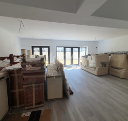 Apartament, 4 camere cu loc parcare exterior inclus Bucuresti/Pipera