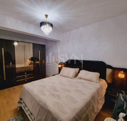 Apartament, 4 camere cu loc parcare exterior inclus Bucuresti/Bucurestii Noi