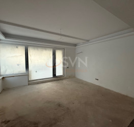 Apartament, 4 camere cu loc parcare exterior inclus Bucuresti/Piata Unirii (s4)
