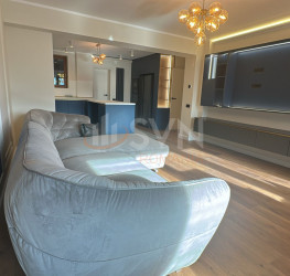 Apartament, 4 camere cu loc parcare exterior inclus Bucuresti/Aviatorilor