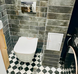 Apartament, 4 camere cu loc parcare exterior inclus Bucuresti/Victoriei