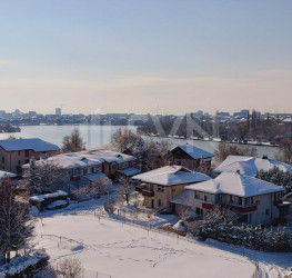 Apartament, 4 camere cu loc parcare exterior inclus Bucuresti/Baneasa