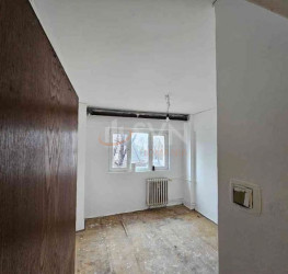Apartament, 4 camere cu loc parcare exterior inclus Bucuresti/Dorobanti
