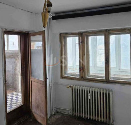 Apartament, 4 camere cu loc parcare exterior inclus Bucuresti/Dorobanti