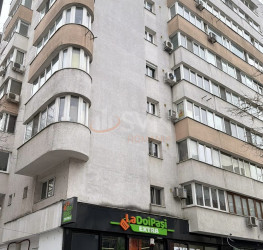 Apartament, 4 camere cu loc parcare exterior inclus Bucuresti/Dorobanti