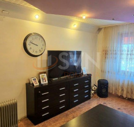 Apartament, 4 camere cu loc parcare exterior inclus Bucuresti/Crangasi