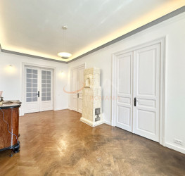 Apartament, 4 camere cu loc parcare exterior inclus Bucuresti/Dorobanti