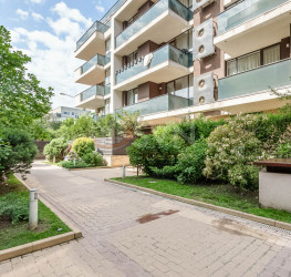 Apartament, 4 camere cu loc parcare exterior inclus Bucuresti/Pipera