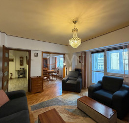 Apartament, 4 camere cu loc parcare exterior inclus Bucuresti/P-ta Unirii