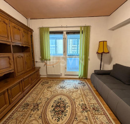 Apartament, 4 camere cu loc parcare exterior inclus Bucuresti/P-ta Unirii