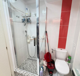 Apartament, 4 camere cu loc parcare exterior inclus Bucuresti/Theodor Pallady