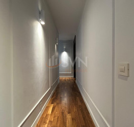Apartament, 4 camere cu loc parcare exterior inclus Bucuresti/Iancu Nicolae