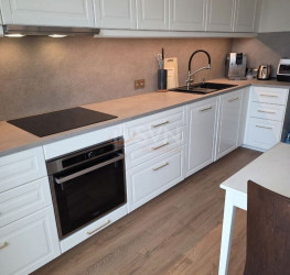 Apartament, 4 camere cu loc parcare exterior inclus Ilfov/Voluntari