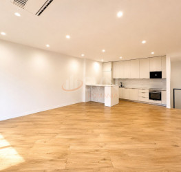 Apartament, 4 camere cu loc parcare exterior inclus Bucuresti/Dacia