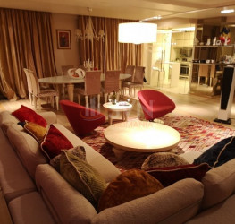 Apartament, 4 camere cu loc parcare exterior inclus Bucuresti/Dorobanti