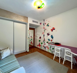 Apartament, 4 camere cu loc parcare subteran inclus Bucuresti/Dorobanti