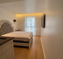 Apartament, 4 camere cu loc parcare subteran inclus Bucuresti/Herastrau