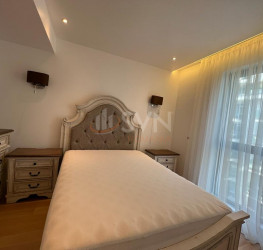 Apartament, 4 camere cu loc parcare subteran inclus Bucuresti/Herastrau
