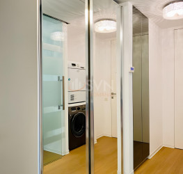 Apartament, 4 camere cu loc parcare subteran inclus Bucuresti/Primaverii