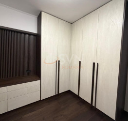 Apartament, 4 camere cu loc parcare subteran inclus Bucuresti/Herastrau