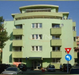 Apartament, 4 camere cu loc parcare subteran inclus Bucuresti/Herastrau