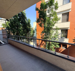 Apartament, 4 camere cu loc parcare subteran inclus Bucuresti/Polona