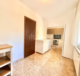 Apartament, 4 camere cu loc parcare subteran inclus Bucuresti/Polona