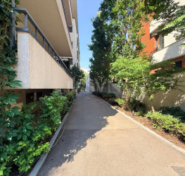 Apartament, 4 camere cu loc parcare subteran inclus Bucuresti/Polona