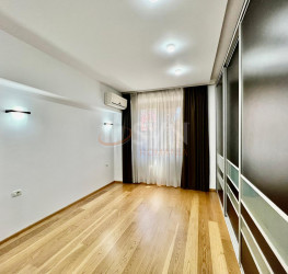 Apartament, 4 camere cu loc parcare subteran inclus Bucuresti/Aviatorilor