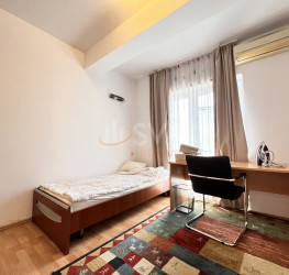 Apartament, 4 camere cu loc parcare subteran inclus Bucuresti/Herastrau