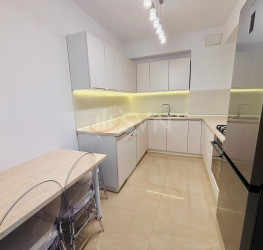 Apartament, 4 camere cu loc parcare subteran inclus Bucuresti/Herastrau