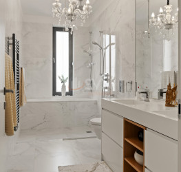 Apartament, 4 camere cu loc parcare subteran inclus Bucuresti/Herastrau