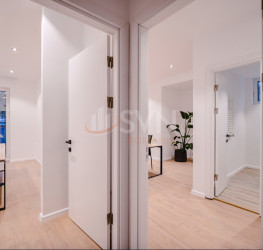 Apartament, 4 camere cu loc parcare subteran inclus Bucuresti/Victoriei