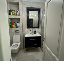 Apartament, 4 camere cu loc parcare subteran inclus Bucuresti/Aviatiei