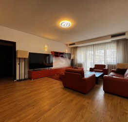 Apartament, 4 camere cu loc parcare subteran inclus Bucuresti/Herastrau