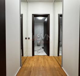 Apartament, 4 camere cu loc parcare subteran inclus Bucuresti/Herastrau