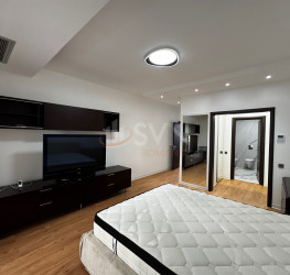 Apartament, 4 camere cu loc parcare subteran inclus Bucuresti/Herastrau