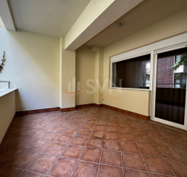 Apartament, 4 camere cu loc parcare subteran inclus Bucuresti/Herastrau